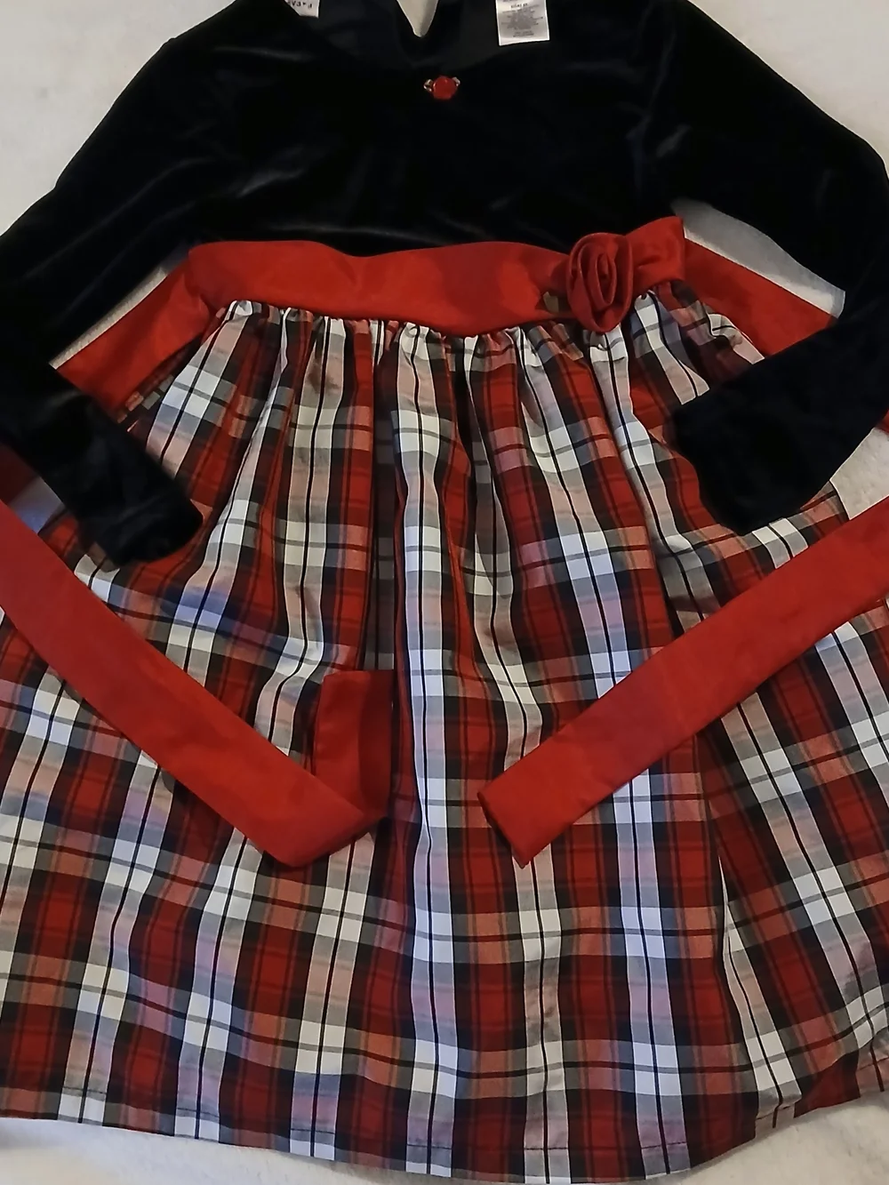 Blueberi Boulevard Girls Black and Red Velvet Plaid Holiday Dress